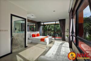 Nai Harn Condominium