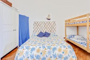 GuestHost - Trapani Seaview Apartment