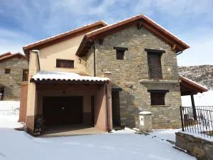 Chalet en el Pirineo de Aragón - Bonansa