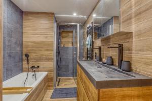 Rare ! Appartements renoves dans le village pieton de Megeve : photos des chambres