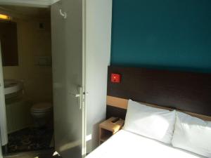 Hotels hotelF1 Nemours : photos des chambres