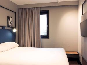 Hotels Ibis Evry-Courcouronnes : photos des chambres