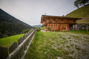Woodstyle Chalet by HolidayFlats24