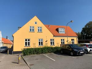 Hyggelig 1.sals lejlighed i Varde midtby.