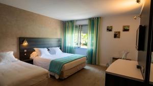 Hotels Logis Hotel Restaurant SPA Les Oliviers : photos des chambres