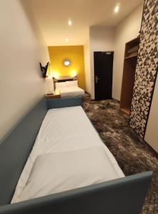 Hotels Hotel d'Ostende : Chambre Triple