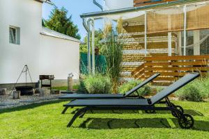 Green Stone Apartments