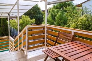 Green Stone Apartments