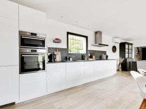 Stylish villa in Beaufort with private pool