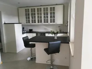 Großzügiges Appartement -ruhig und doch zentral - 奥登塔尔