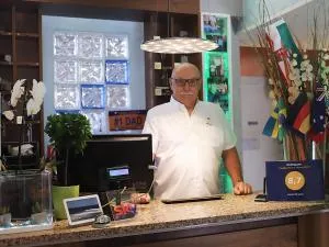 Hotel & Apartments Rinaldo - Maggiora