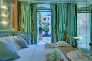 GranDELUX-Canal - BBC Venice Grand Tour 2024 recorded here!