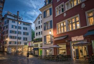 Marktgasse 17, CH-8001 Zurich, Switzerland.