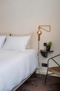 Deluxe King Room room in B'Guest Bed & Breakfast