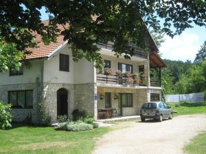 Nature Guest House, Penziony - Jezerce