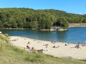 Maisons de vacances Vue sur Cite - SPA : photos des chambres