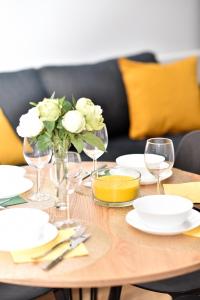 VIP Apartament number 8