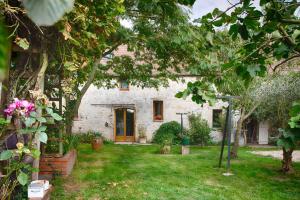 Appartements LA FERME DES NONAINS : photos des chambres