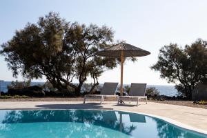 Villa Beltramo Santorini 2 bedroom private pool villa Santorini Greece