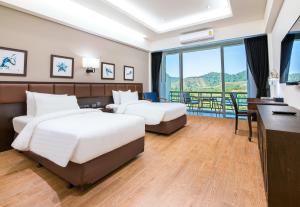 Katathong Golf Resort & Spa