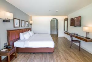 Katathong Golf Resort & Spa