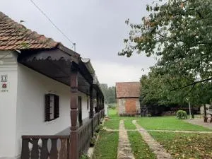 Bodrogparti Vendégház Sárazsadány - Bodrogolaszi