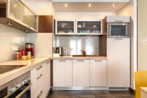 City Center Apartament Parking by IMPERO