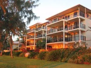 Rose Bay Resort - Collinsville