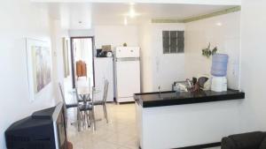 JANELA SOBRE O MAR DE GUARAPARI