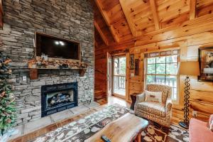 Three Bedroom House room in Nature's Best
