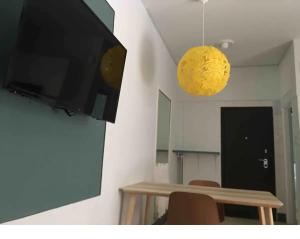 Elenis Central DownTown Quitness