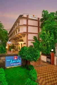 Lords Inn Vadodara - Gorwa