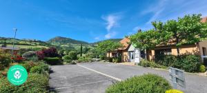 Hotels Campanile Millau : photos des chambres