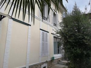 Appartements GITE SAINTE MARIE MADELEINE DOMONT 7 PERSONNES : photos des chambres