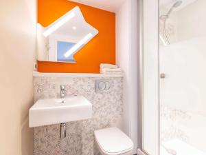 Hotels ibis budget Saint-Etienne Centre Gare Chateaucreux : photos des chambres