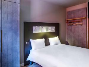 Hotels ibis budget Saint-Etienne Centre Gare Chateaucreux : photos des chambres