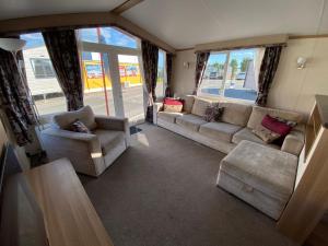 8 Berth caravan Skegness Golden Palm resort