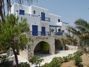 Ragoussis House Paros Greece