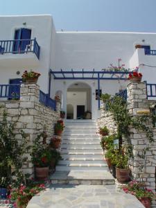 Ragoussis House Paros Greece