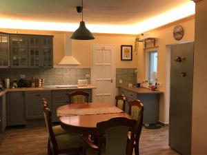 21 és fél Fenyő Vendégház