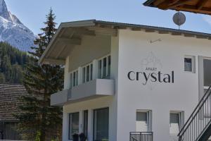Apart Crystal