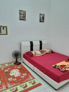 Cik Kerinting Homestay