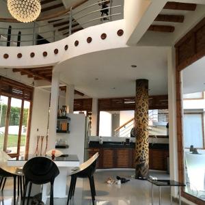 Casa Quinta de Descanso "NUEVA ERA" Via MELGAR - CARMEN DE APICALA -GIRARDOT