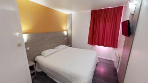 Hotels Kyriad Direct Acheres : photos des chambres