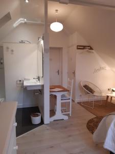 B&B / Chambres d'hotes Chambres D´Hotes Herbes Folles : photos des chambres