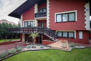 Staymoovers - Piękna Willa w pobliżu Krakowa