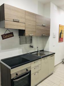 Santa Viola House - By AyDesHouse