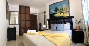 Beach Villas & Apartments Larimar