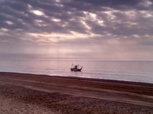 Junto al Mar