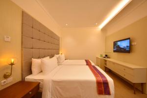 KHAS Ombilin Hotel